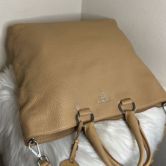 💯 Authentic Prada Tote Bag, Two- Way🍀 - Picture 7 of 16